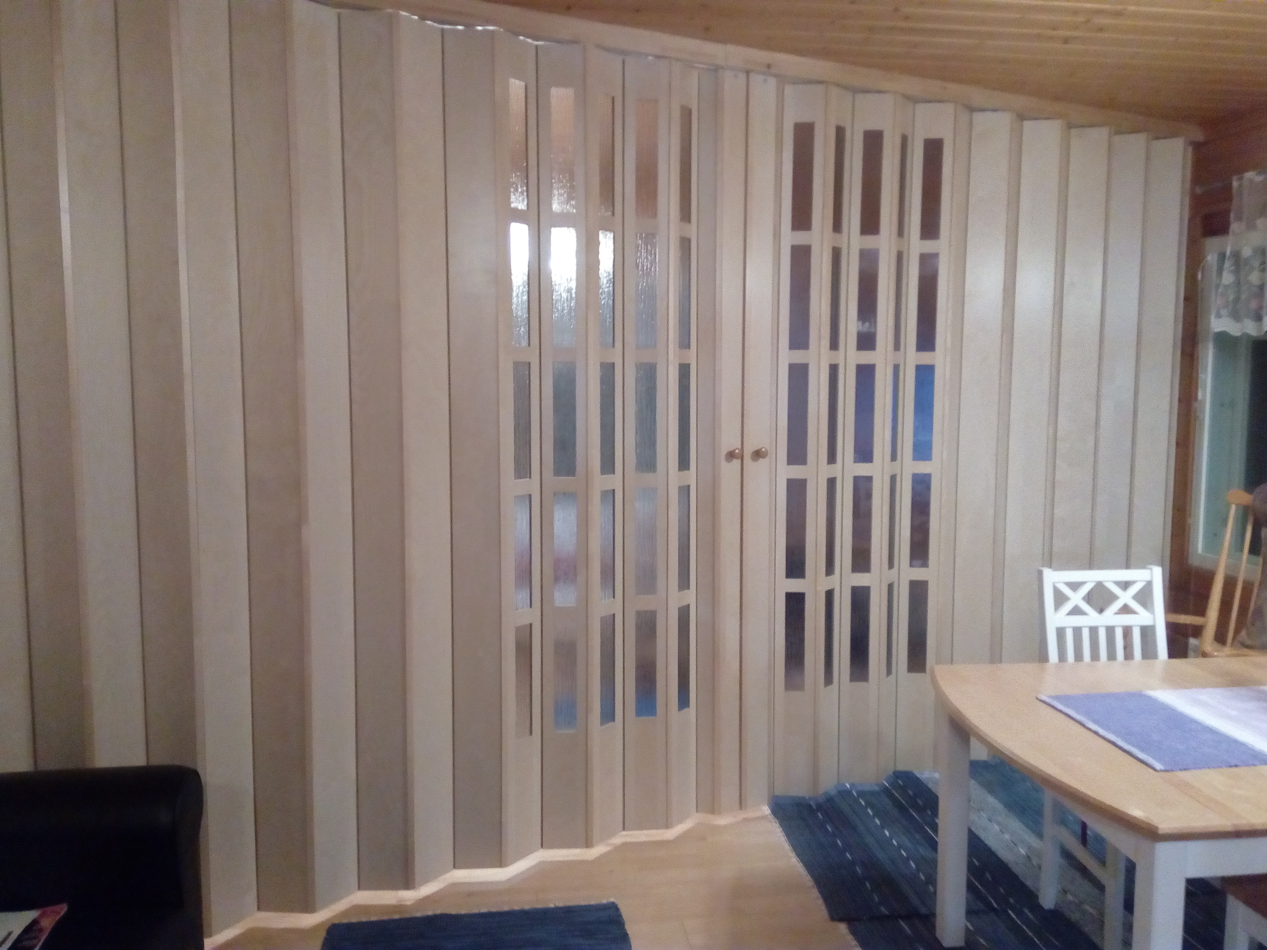 taiteovi-koivulasi-1